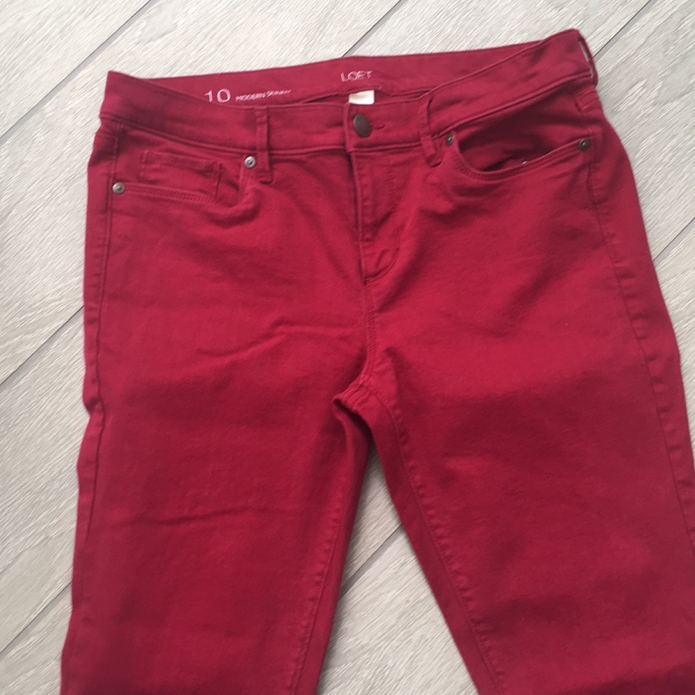 LOFT size 10 red denim Modern Skinny Jeans